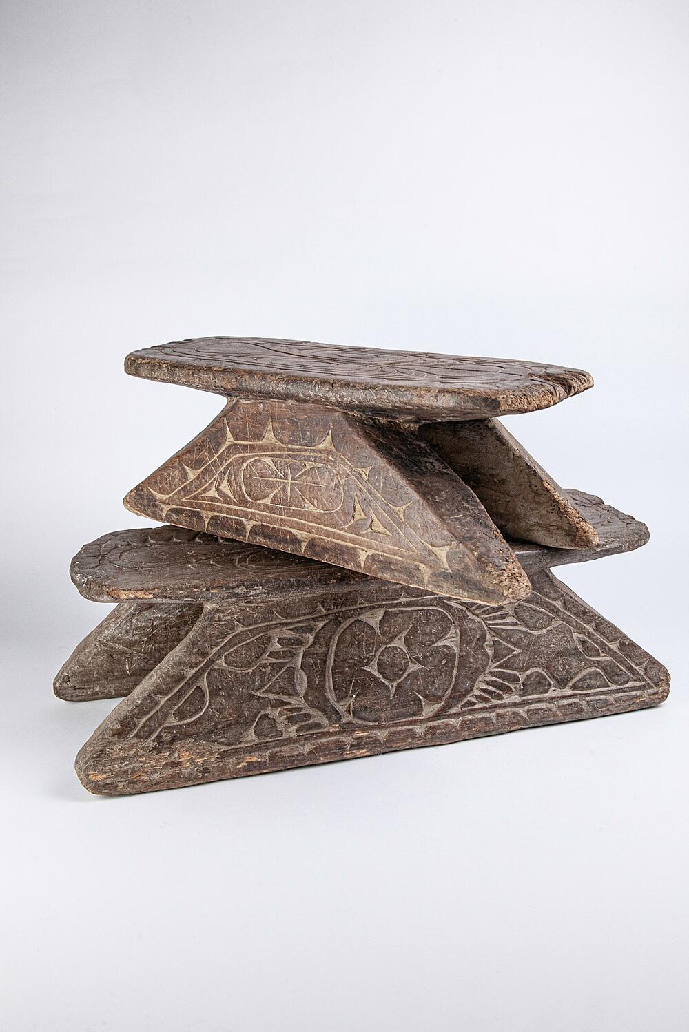 Скульптуры Wood