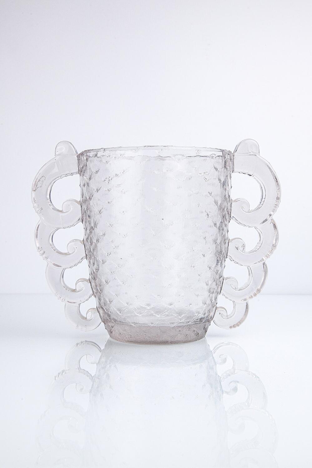 Ваза Daum White