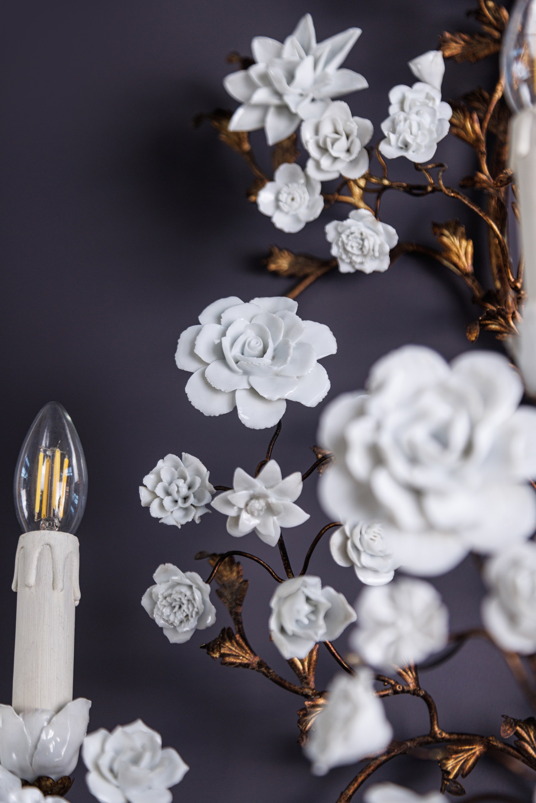 Настенное бра в виде цветущей ветви «Fleur Blanche»