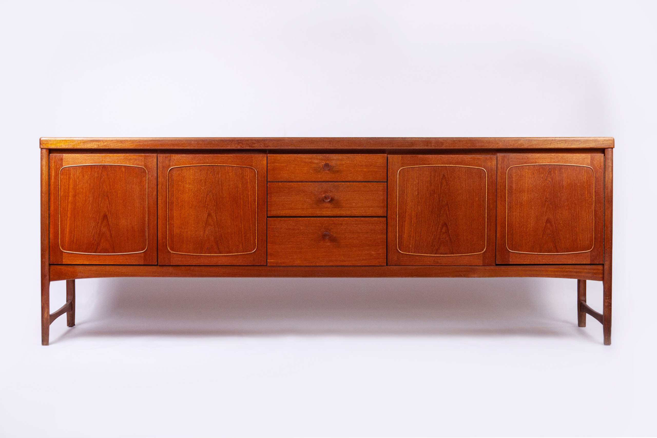 Комод Nathan Furniture Scandinavian